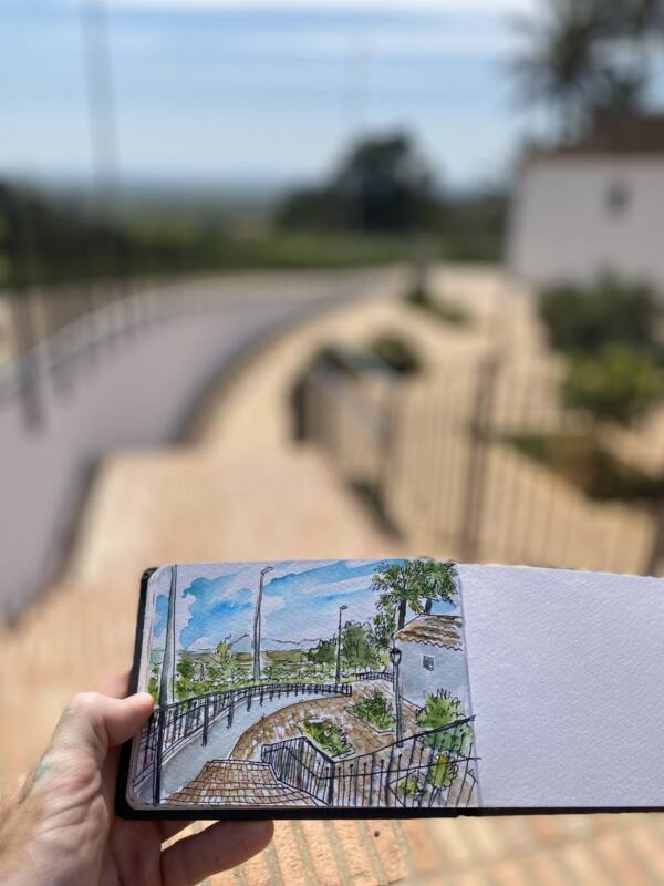 Cuaderno con el dibujo del camino del nuevo Centro de Interpretación de Mairena del Alcor